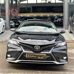 تۆیۆتا کامری